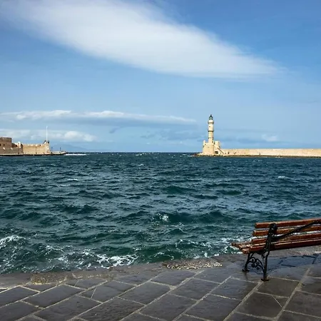 Estrella * Chania (Crete)