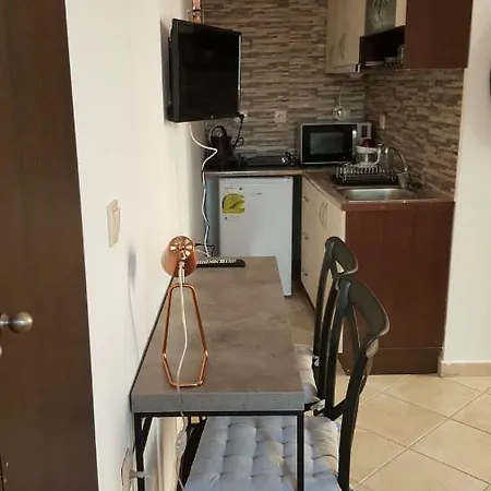 Estrella * Chania (Crete)